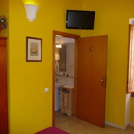 Aldebaran Centro Storico קליארי