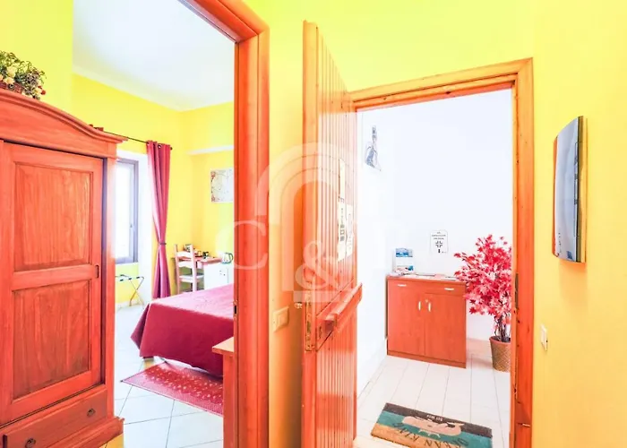 Nyaraló Aldebaran Centro Storico *